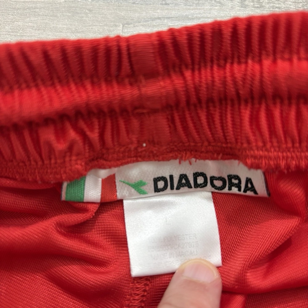 Vintage Diadora Soccer Shorts Mens Large Red Satin Shiny 90's Y2K Nylon Athletic - Picture 7 of 15